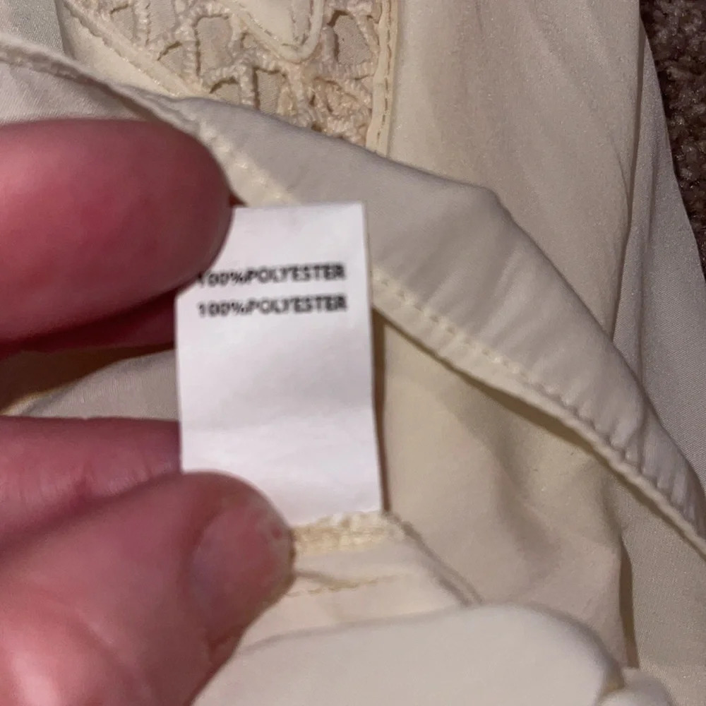 Ramy Brook Cream Flowy Sleeveless Tank Blouse Crochet Trim - size small. J - Picture 5 of 5